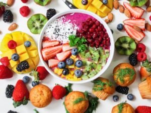 Read more about the article 🥜5 Power Snacks That Actually Keep You Full at Work